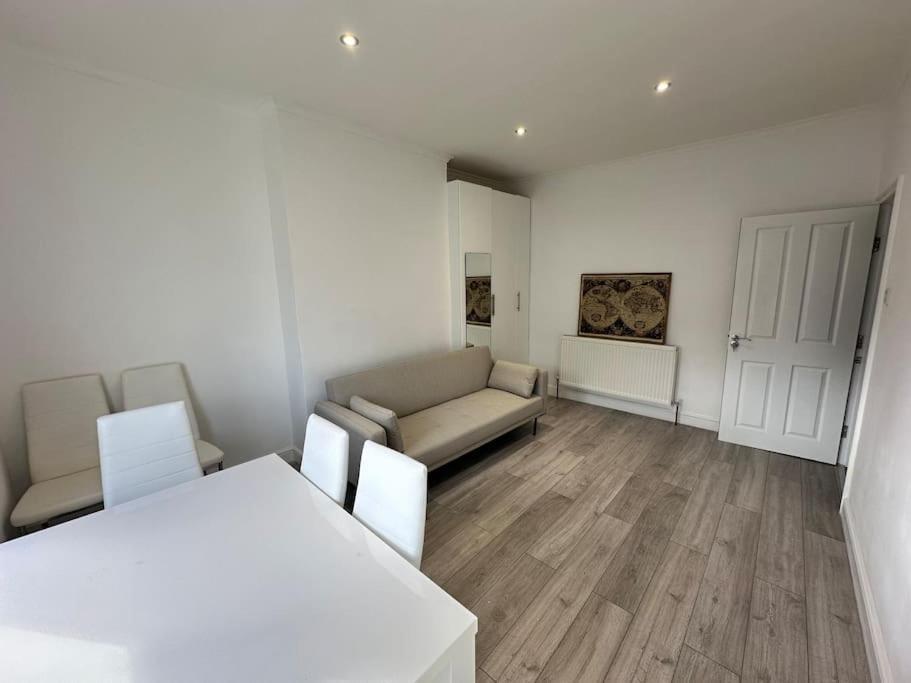 3 Bed Hackney/Harringay Flat Appartement Londen Buitenkant foto